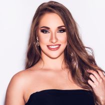 10 questions for: Miss Teen of the Netherlands Phaydra Saenen