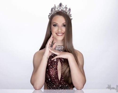 10 questions for Miss Teen of the Netherlands 2020/2021, Anne Brouwer